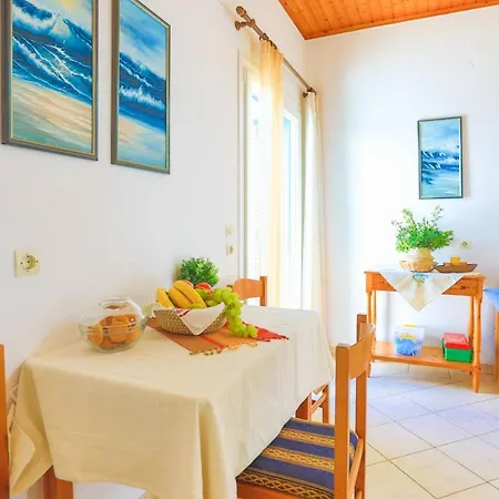 Theophilos Ena Apartman Ájosz Sztéfanosz