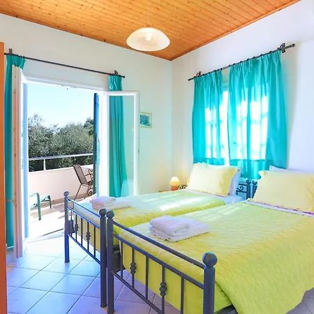 Theophilos Ena Apartament Agios Stefanos Kassiopi