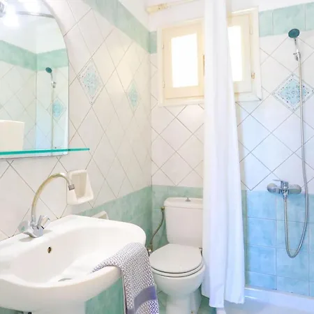 Theophilos Ena Apartament Agios Stefanos Kassiopi